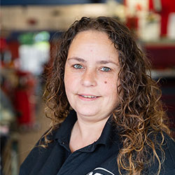 Kelly Goldberg - Middle Country Automotive